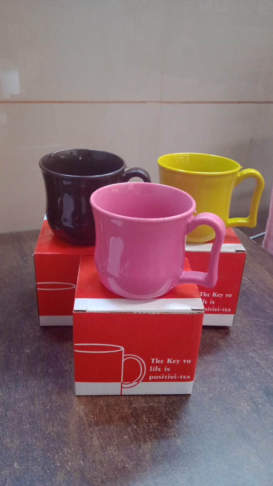 Premium Plastic Coffee Tea Cups Mug With Handle (1 Pc With Color Box Mix Color) - Shop Gharse