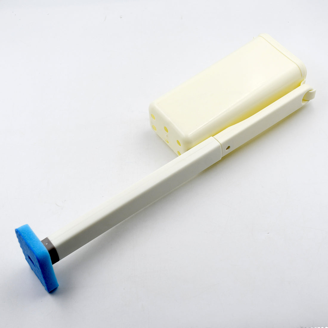 4711 Toilet Brush Wand Toilet Brush Kit With 8 Count Disposable Toilet Refills Heads - Shop Gharse