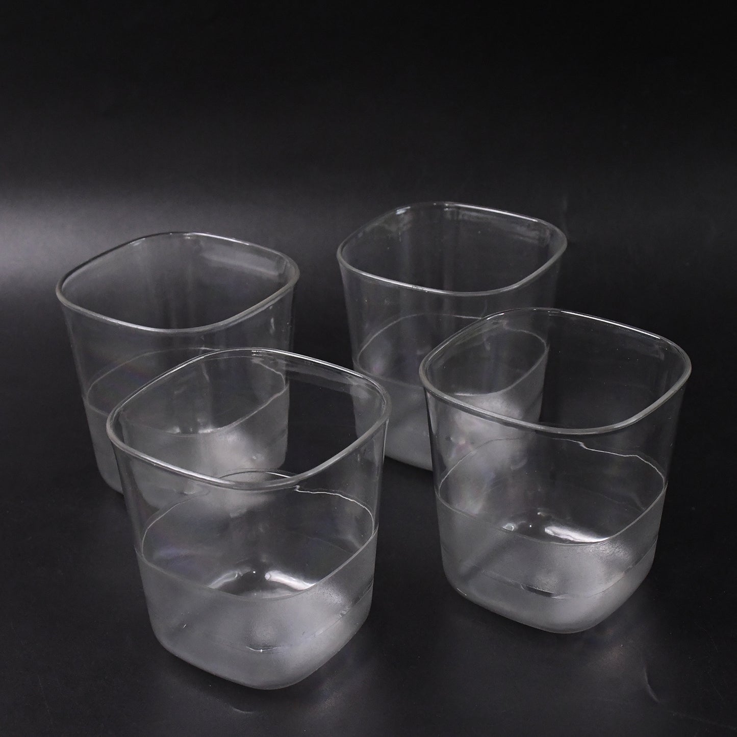 Transparent Stylish Premium Jug With Elegant Handle (2000 Ml Jug Approx  4 Pcs Plastic Glass) - Shop Gharse