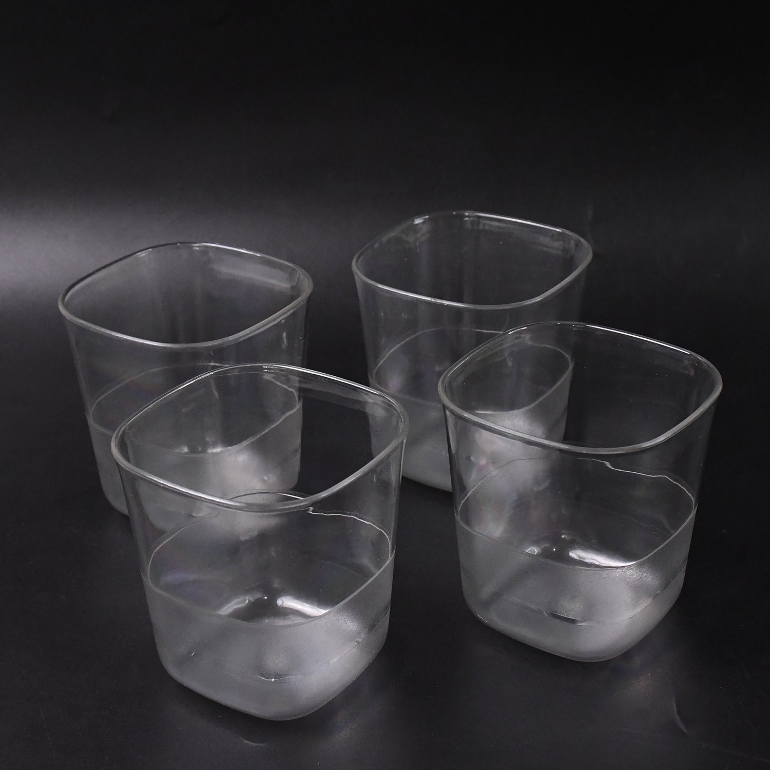 Transparent Stylish Premium Jug With Elegant Handle (2000 Ml Jug Approx  4 Pcs Plastic Glass) - Shop Gharse