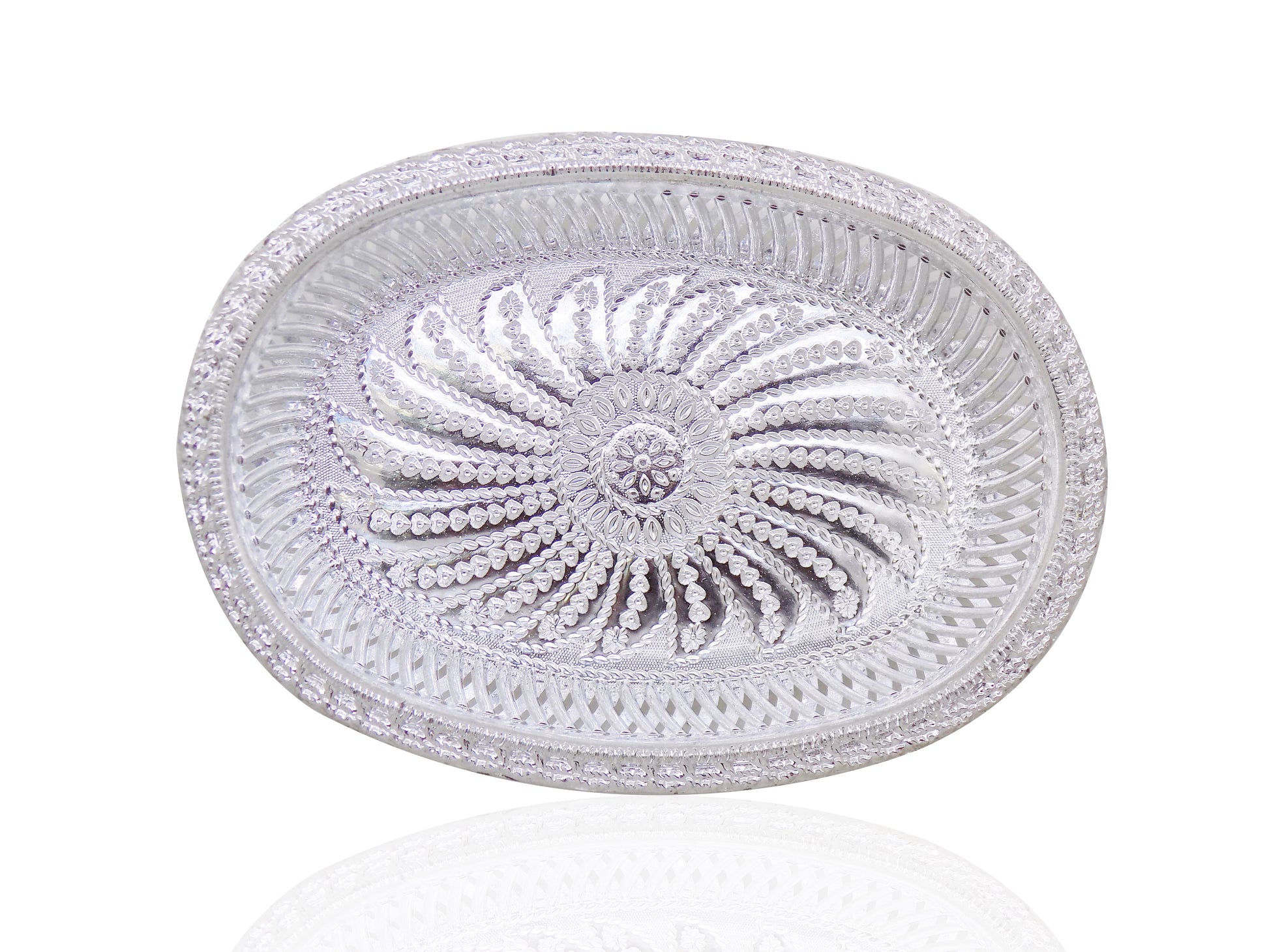 2090 Multipurpose Royal Design Oval Silver Gift Tray - Shop Gharse