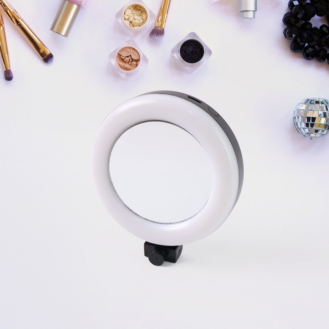 Rechargeable Led Makeup Mirror With Ring Light (1 Pc)
