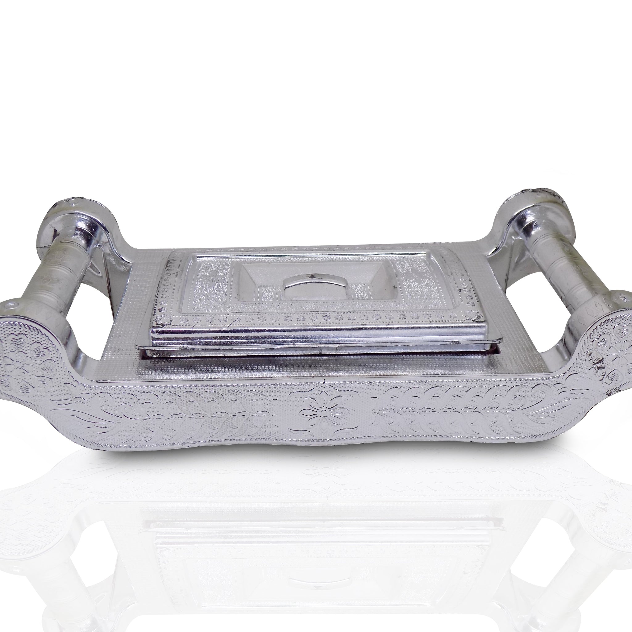 2091 Multipurpose 4 Section Royal Design Silver Storagegift Box - Shop Gharse