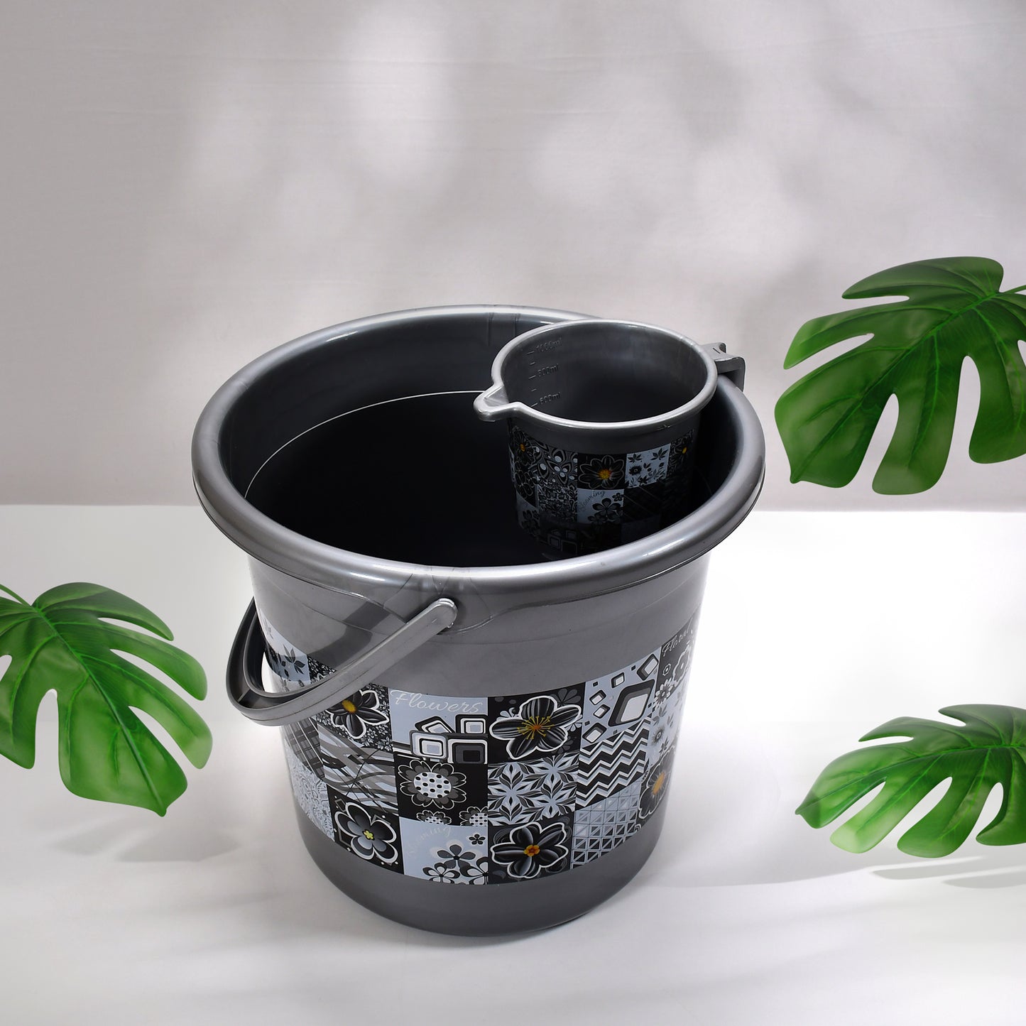 4050 Large Capacity Plastic Bathroom Set Of 7pieces (1pc Big Tub 1pc Bucket1pc Dustbin 1pc Mug 1pc Soap Case 1pc Dustpan 1pc Stool) - Shop Gharse