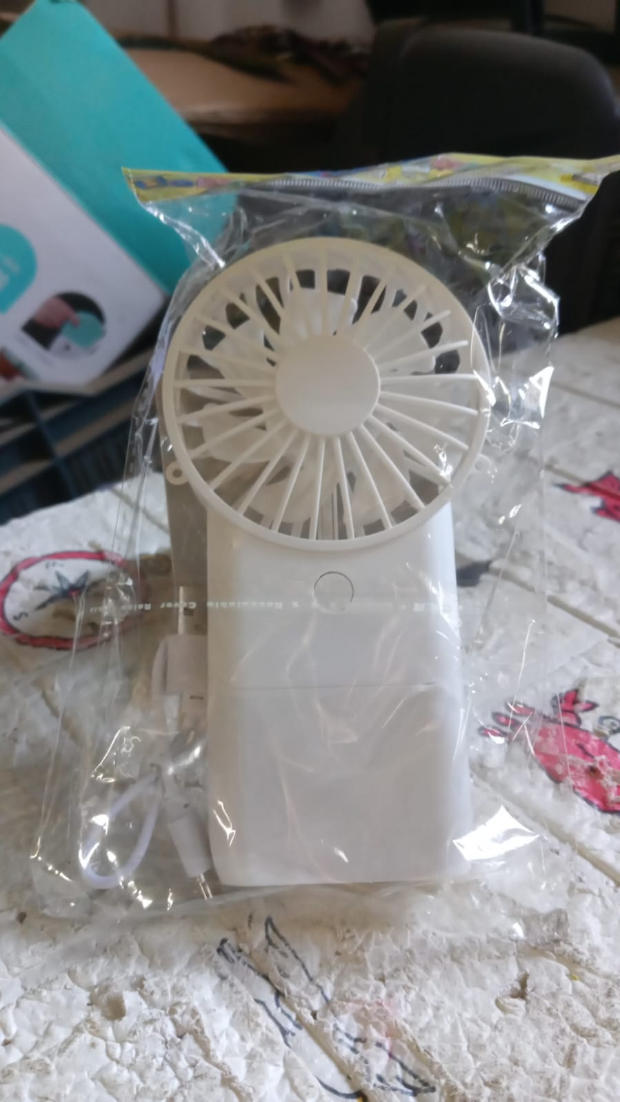 17730 Portable Small Electric Fan Handheld Fan With 3 Modes Usb Rechargeable Mini Student Handheld Class Personal Fan (1 Pc) - Shop Gharse