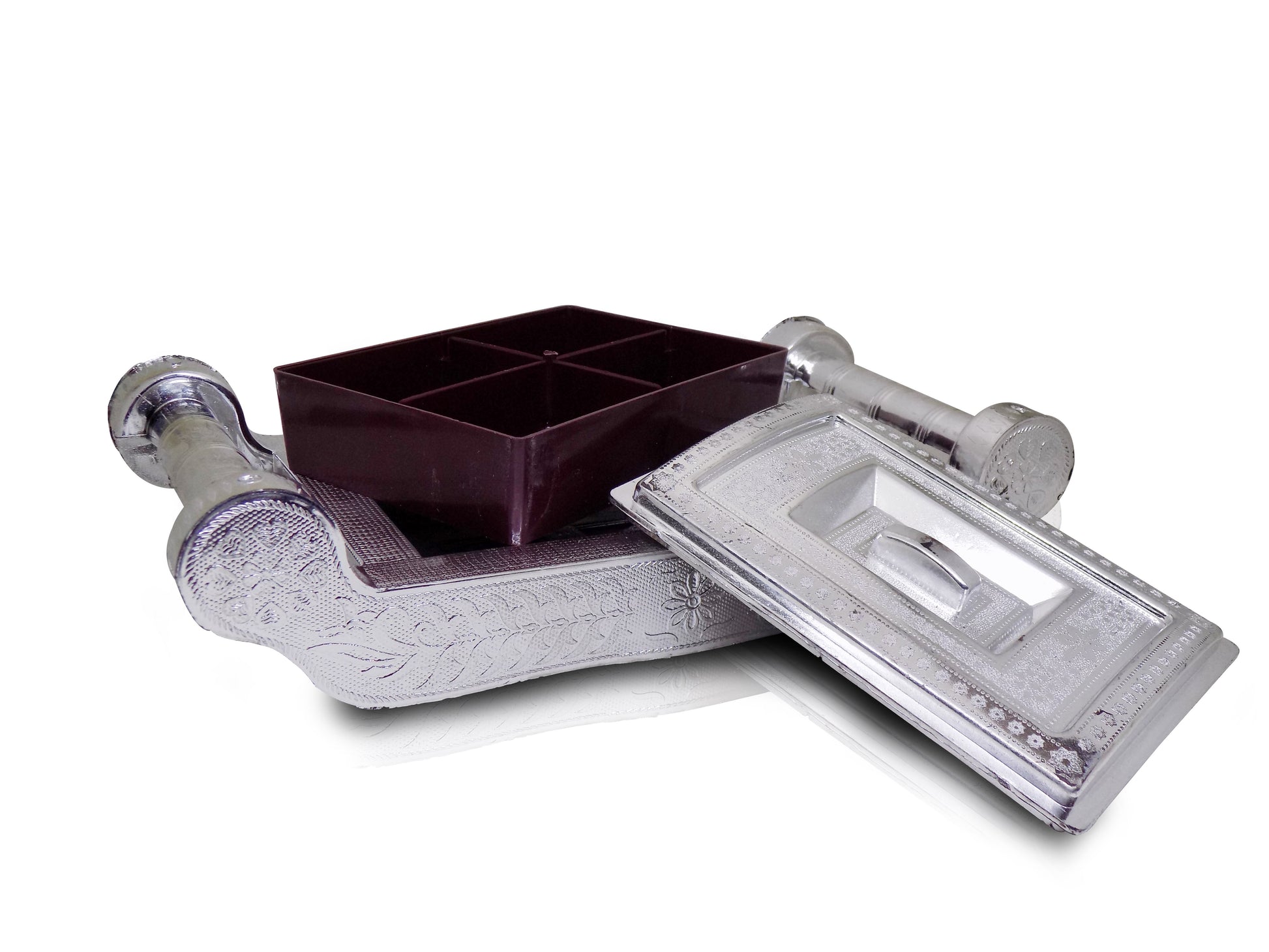 2091 Multipurpose 4 Section Royal Design Silver Storagegift Box - Shop Gharse