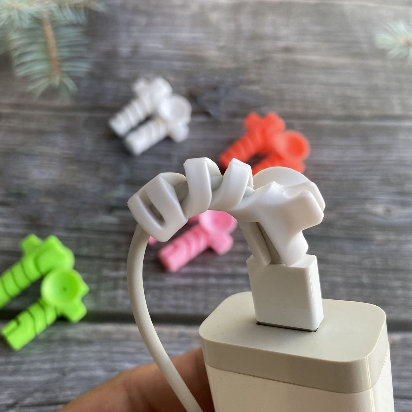 Cable Cord Protector Saver With Suction End (Suction Winder  4 Pcs Set) - Shop Gharse