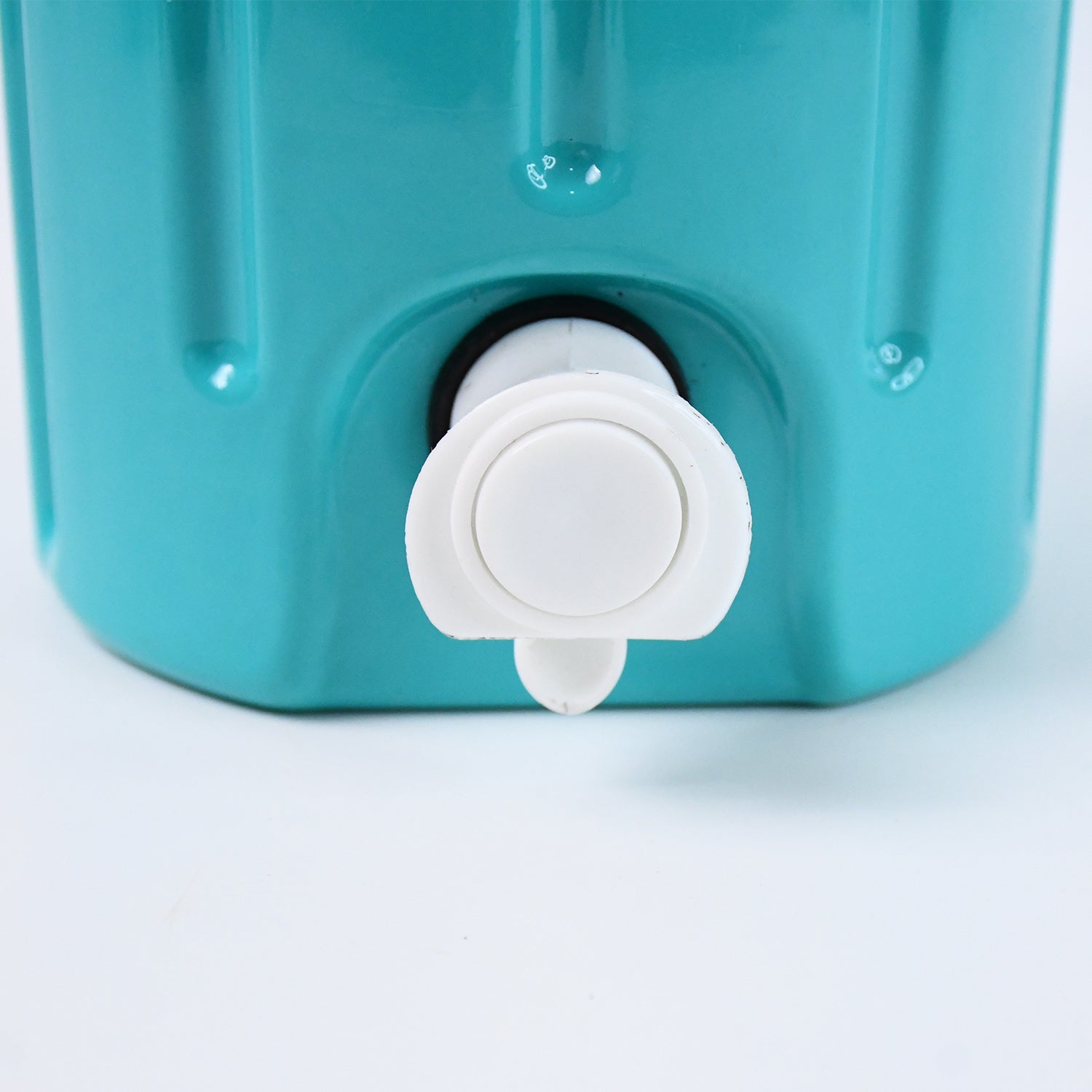 Insulated Water Jug With Tap (2.5ltr) Leakproof Travel Cooler - Shop Gharse