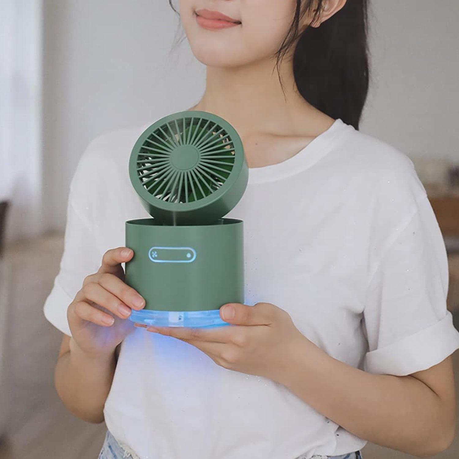 7615 Mini Desktop Cooling Fan Automatic Shaking Head Rotating Spray Humidifier Fan Water Cooling Small Fan Desktop Mini Air Conditioning Fan With Small Water Tank (Battery Not Include) - Shop Gharse