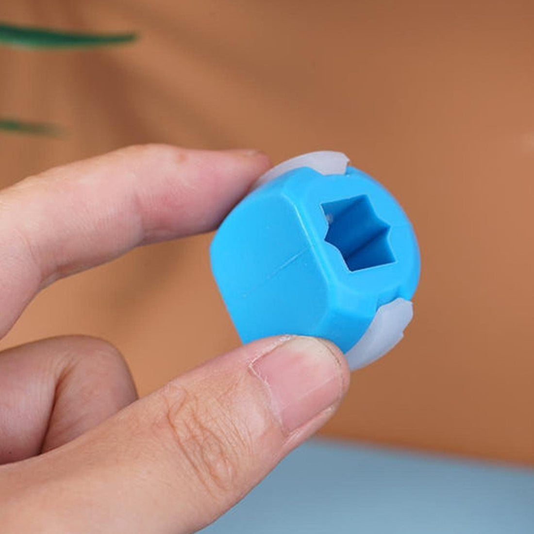 6101 V Cn Blue Jaw Exerciser Used To Gain Sharp And Chiselled Jawline Easily And Fast. - Shop Gharse