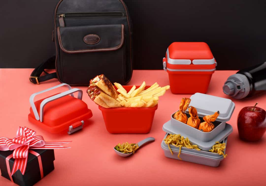 2144 Airtight Lunch Box With Handle  Push Lock - Shop Gharse